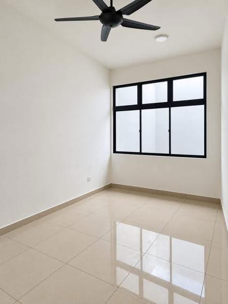 Cluster House for Sale in Bandar Cemerlang (Ulu Tiram) - Serene Teh - Interior - PropertyGuru.com.my