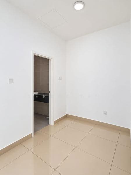 Cluster House for Sale in Bandar Cemerlang (Ulu Tiram) - Serene Teh - Interior - PropertyGuru.com.my