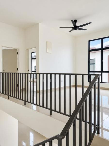 Cluster House for Sale in Bandar Cemerlang (Ulu Tiram) - Serene Teh - Interior - PropertyGuru.com.my