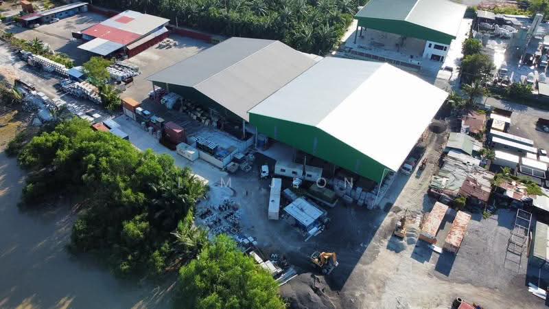 Warehouse for Rent in Telok Panglima Garang (Selangor) - Lim Jeon - Exterior - PropertyGuru.com.my