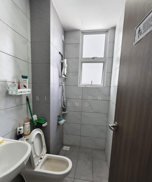 Kediaman Servis untuk Dijual di SKS Habitat - Siau Tong Ling - Bathroom - PropertyGuru.com.my