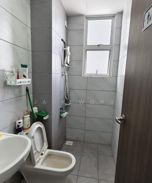 Kediaman Servis untuk Dijual di SKS Habitat - Jack Wong - Bathroom - PropertyGuru.com.my