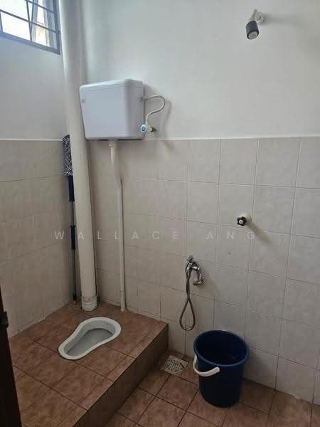 Pejabat untuk Disewa di Austin Perdana (Tebrau) - Wallace Ang - Bathroom - PropertyGuru.com.my