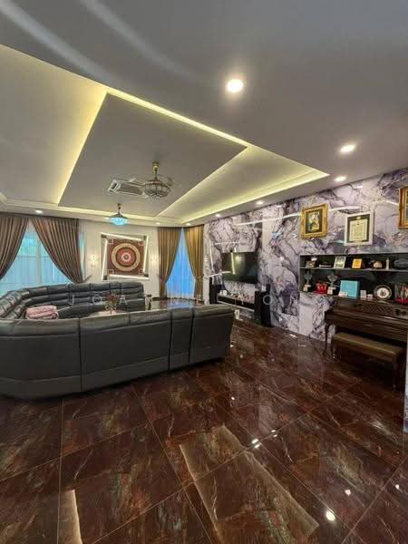Rumah Banglo untuk Dijual di Iskandar Puteri (Nusajaya) (Johor) - Joanne Yong - Living Room - PropertyGuru.com.my