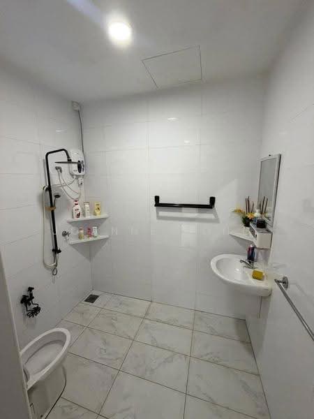 Rumah Banglo untuk Dijual di Iskandar Puteri (Nusajaya) (Johor) - Joanne Yong - Bathroom - PropertyGuru.com.my
