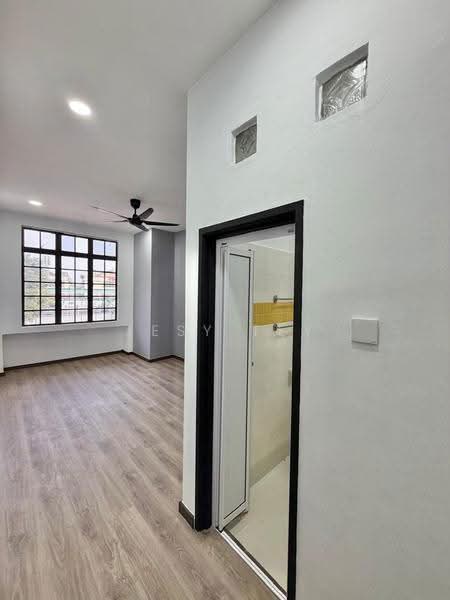 Rumah Teres 2-Tingkat untuk Dijual di Taman Desa Tebrau (Tebrau) - Jesy Tey - PropertyGuru.com.my