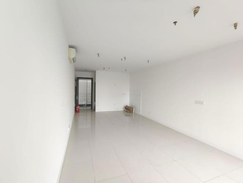 Service Residence for Sale at Residential Suites @ HighPark - Jasmine Loo - Interior - PropertyGuru.com.my