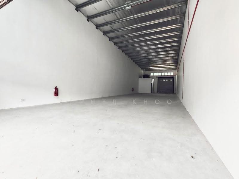 Kilang Teres untuk Disewa di Taman Lagenda Putra (Kulai) - Zephyr Khoo - PropertyGuru.com.my