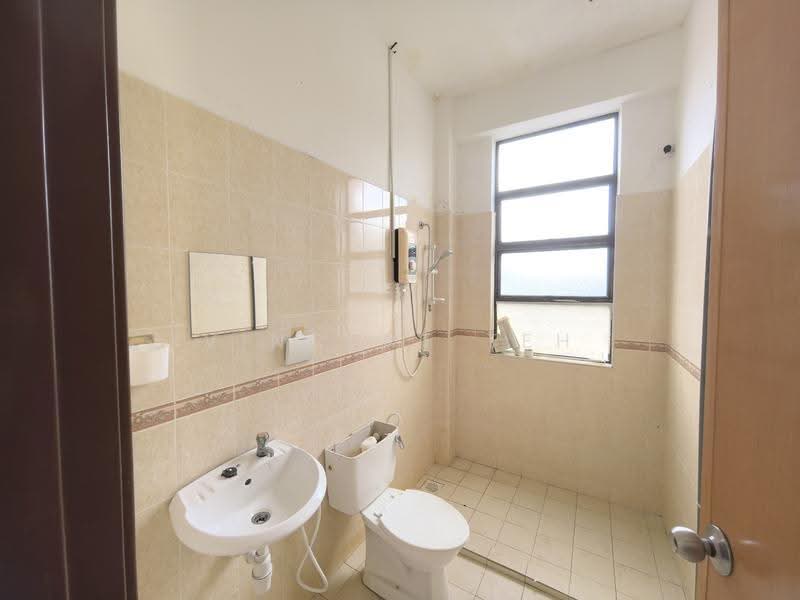 Shop / Office for Rent in Taman Pertam Jaya (Melaka City) - Vincent Teh - Bathroom - PropertyGuru.com.my