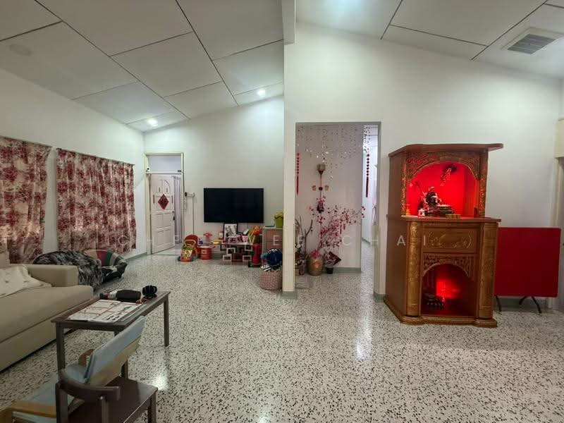 Bungalow House for Rent in Bukit Rasah (Seremban) - Chee Wee Chai - PropertyGuru.com.my