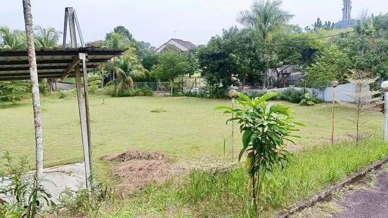 Rumah Berkembar untuk Disewa di Taman Bukit Tiram (Ulu Tiram) - Zephyr Khoo - Garden - PropertyGuru.com.my