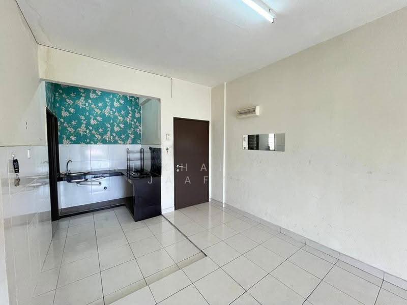 Apartment for Sale at Residensi Warnasari 2 - SITI KHAIRIYAH JAAFAR - Kitchen - PropertyGuru.com.my