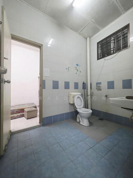 2-storey Terraced House for Rent in Taman Nusa Bestari (Iskandar Puteri (Nusajaya)) - Edward Siow - Bathroom - PropertyGuru.com.my