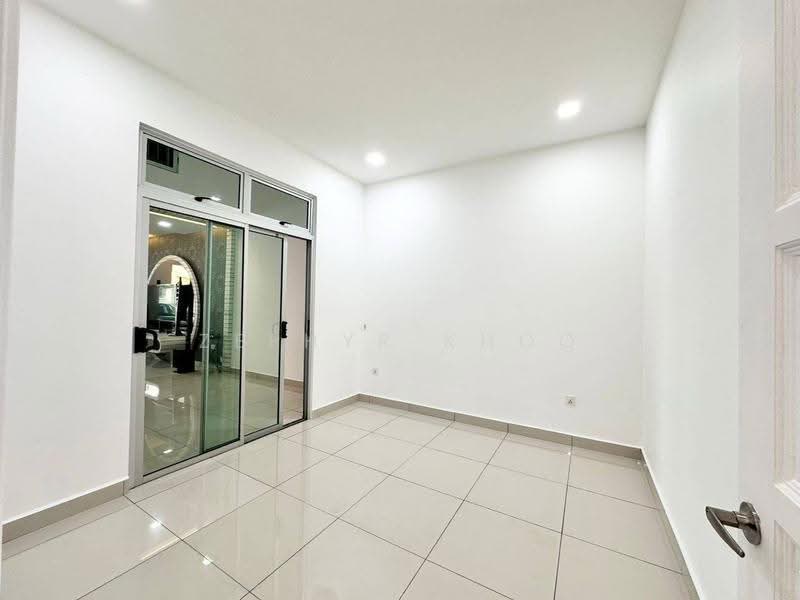 2.5-storey Terraced House for Rent in Taman Sutera Utama (Skudai) - Zephyr Khoo - PropertyGuru.com.my