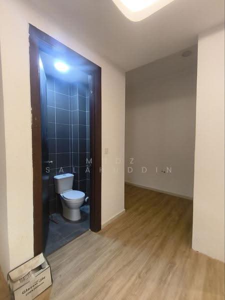 2-storey Terraced House for Sale in Cyberjaya (Selangor) - Mudz Salahuddin - Bathroom - PropertyGuru.com.my