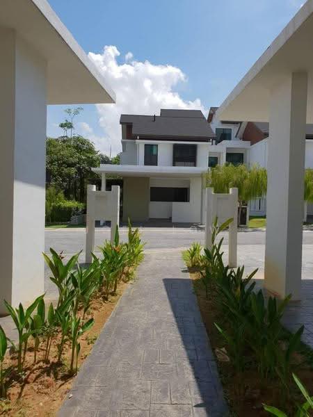 Semi-Detached House for Sale in Cyberjaya (Selangor) - Joel Low - Exterior - PropertyGuru.com.my