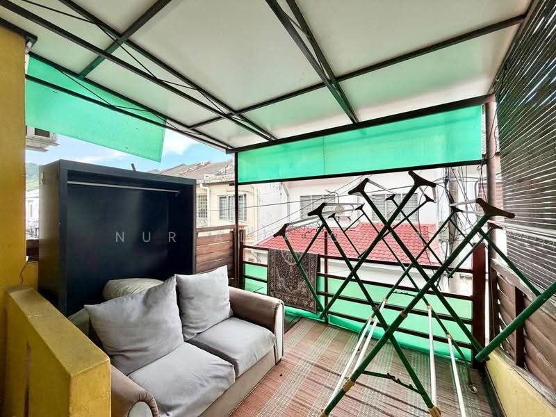 2-storey Terraced House for Sale in Pusat Bandar Puchong (Puchong) - Nur Alia Omar - Balcony - PropertyGuru.com.my