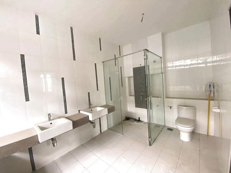 3-storey Terraced House for Sale in Denai Alam (Shah Alam) - BILYA ARIFF - PropertyGuru.com.my