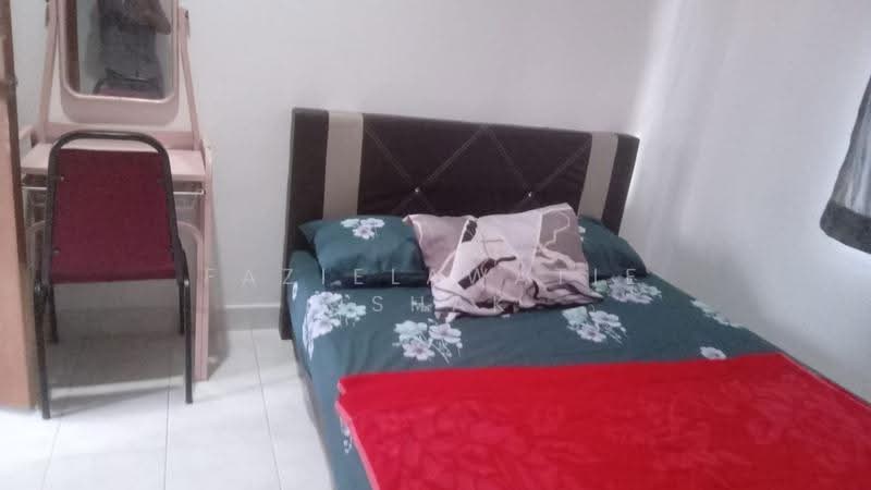 Bungalow House for Sale in Kuantan (Pahang) - Fazielawatie Ishak - Bedroom - PropertyGuru.com.my