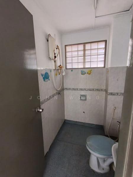 Kondominium untuk Dijual di Casa Puteri Condominium - John Wong - Bathroom - PropertyGuru.com.my