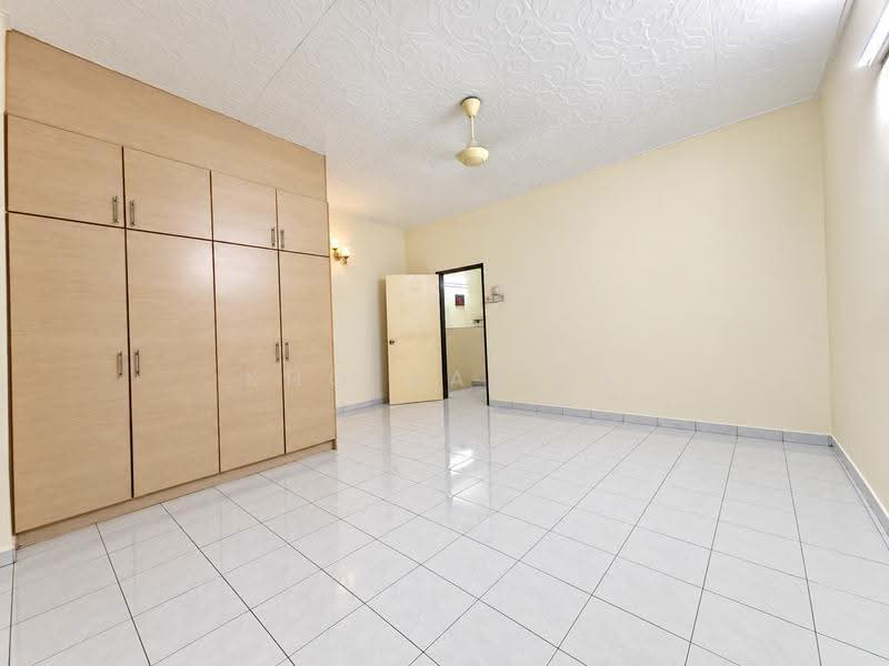 2-storey Terraced House for Sale in Bandar Bukit Tinggi (Klang) - Kho Daniel - Interior - PropertyGuru.com.my
