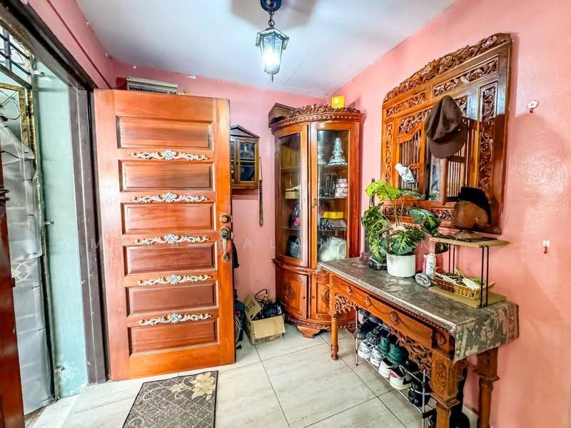 Rumah Teres 2-Tingkat untuk Dijual di Desa Latania (Shah Alam) - Mala Palanisamy - PropertyGuru.com.my