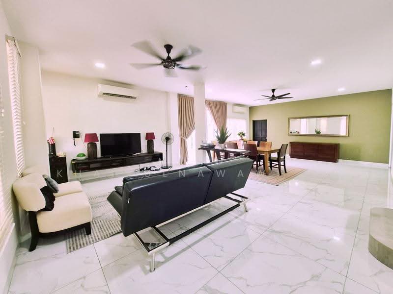 Bungalow House for Sale in Seksyen 8 (Shah Alam) - Muhd Khairulnawawi Kamaruddin - Living Room - PropertyGuru.com.my