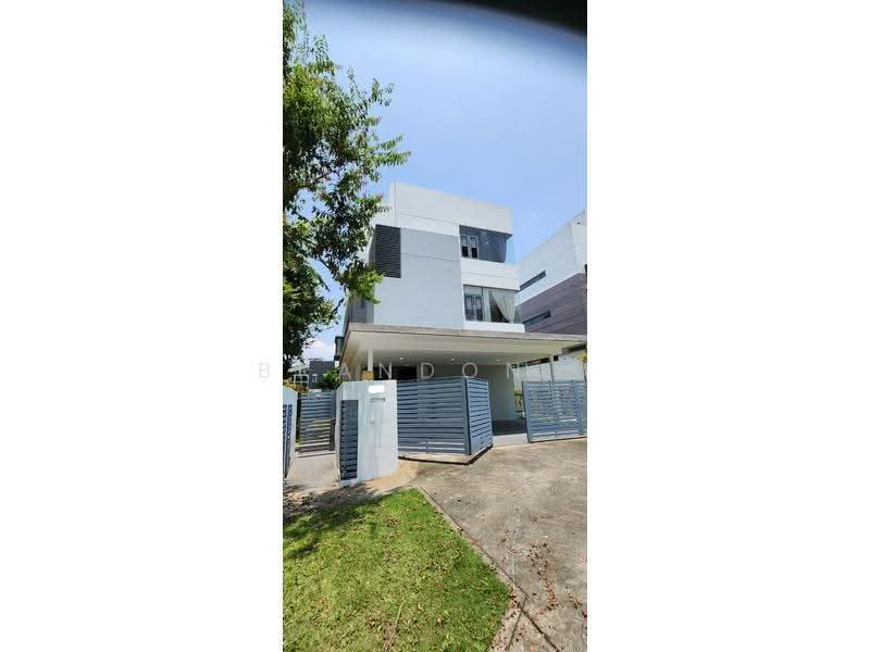 Bungalow House for Sale in Twin Palms Kemensah (Melawati) - Brandon . - Exterior - PropertyGuru.com.my
