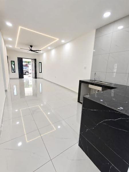 1-storey Terraced House for Sale in Taman Zamrud (Ulu Tiram) - Melinda Ee - Interior - PropertyGuru.com.my
