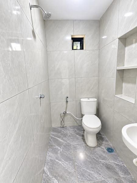 1-storey Terraced House for Sale in Taman Zamrud (Ulu Tiram) - Melinda Ee - Bathroom - PropertyGuru.com.my