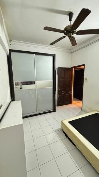 Pangsapuri untuk Disewa di Vista Bayu - Veni Foo Yoke Fuang - Bedroom - PropertyGuru.com.my