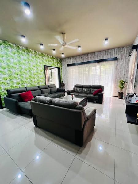 Semi-Detached House for Sale in Alam Impian Ttdi (Shah Alam) - Nor Ozir - Living Room - PropertyGuru.com.my