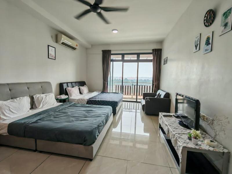 Kediaman Servis untuk Dijual di D'Secret Garden (Pangsapuri Kempas Indah) - John Sia - Living Room - PropertyGuru.com.my