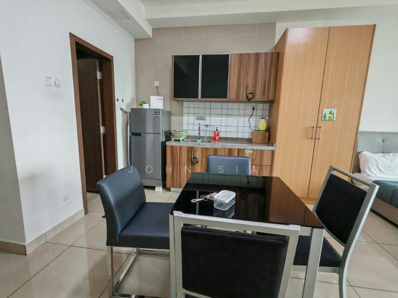 Kediaman Servis untuk Dijual di D'Secret Garden (Pangsapuri Kempas Indah) - John Sia - Kitchen - PropertyGuru.com.my