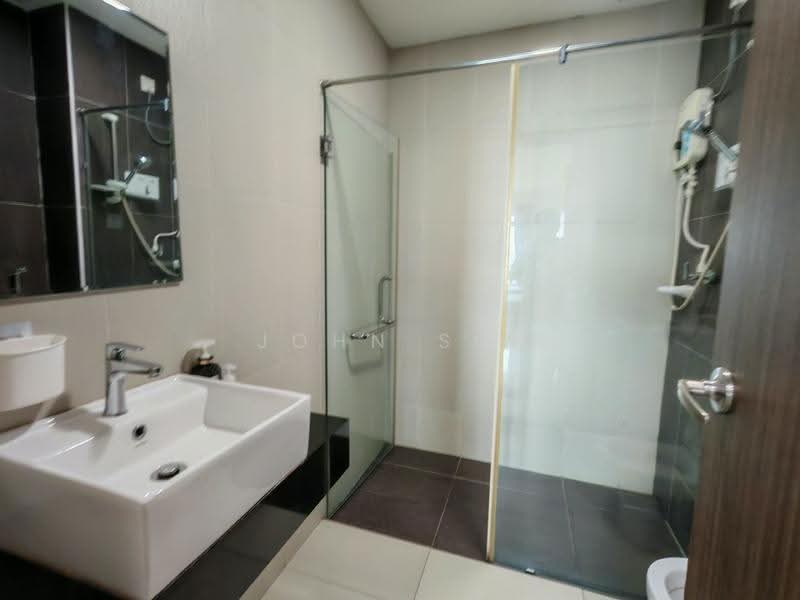 Kediaman Servis untuk Dijual di D'Secret Garden (Pangsapuri Kempas Indah) - John Sia - Bathroom - PropertyGuru.com.my