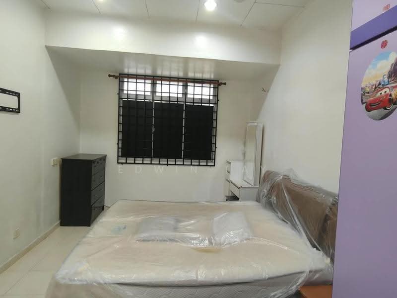 2-storey Terraced House for Sale in Mutiara Rini (Skudai) - Edwin Tay - room 3 - PropertyGuru.com.my