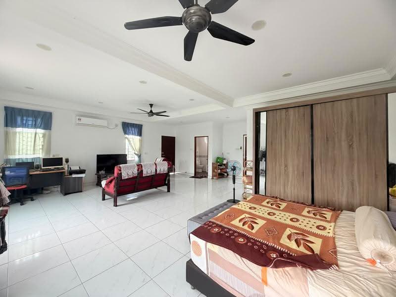 Rumah Berkembar untuk Disewa di Towering (Kota Kinabalu) - Sunnie Wu - Living Room - PropertyGuru.com.my