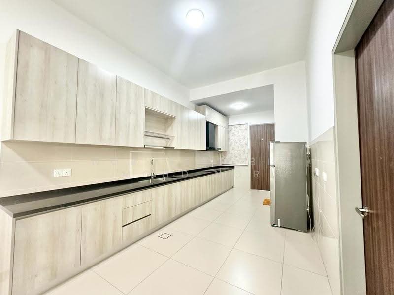 Rumah Teres untuk Dijual di Elmina (Shah Alam) - Norhafiz Bin Mohd Nor - Kitchen - PropertyGuru.com.my