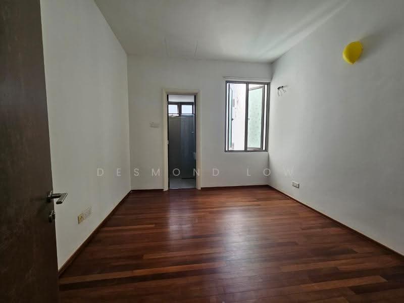 3-storey Terraced House for Sale in Gelugor (Penang) - Desmond Low - PropertyGuru.com.my