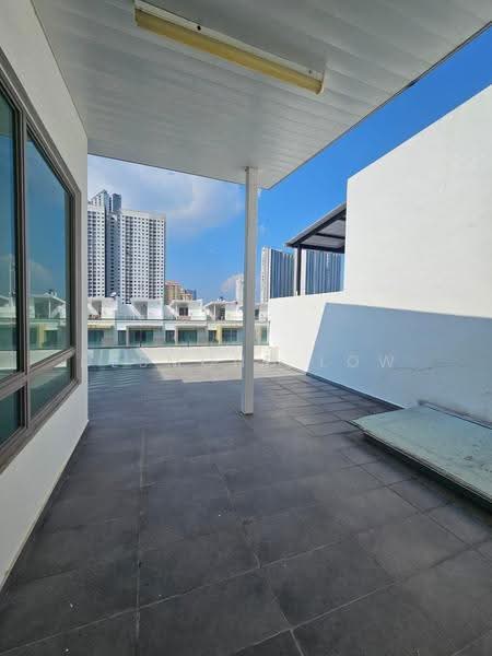3-storey Terraced House for Sale in Gelugor (Penang) - Desmond Low - PropertyGuru.com.my