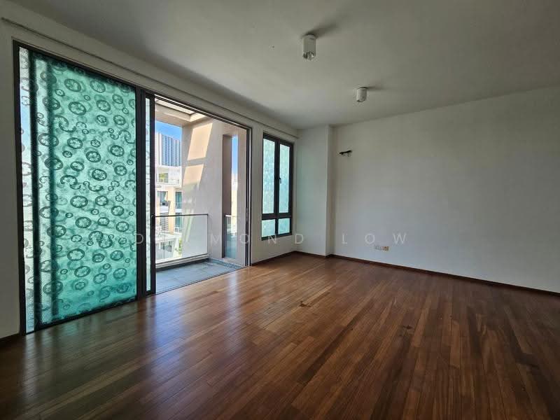 3-storey Terraced House for Sale in Gelugor (Penang) - Desmond Low - PropertyGuru.com.my