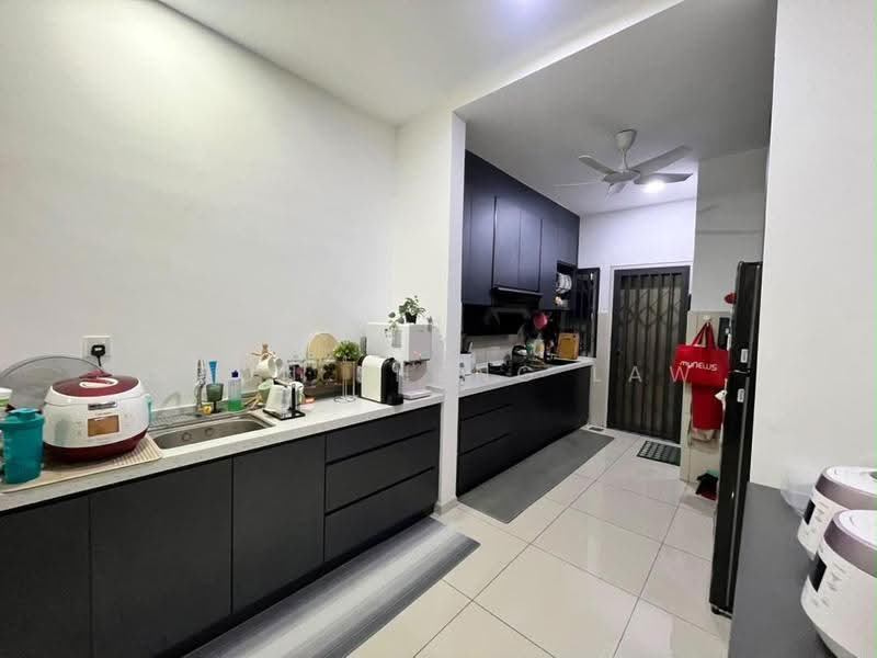 2-storey Terraced House for Sale in Serene Heights (Semenyih) - Soon Sheng Law - Kitchen - PropertyGuru.com.my