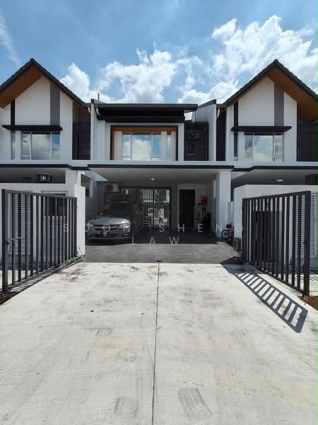 2-storey Terraced House for Sale in Serene Heights (Semenyih) - Soon Sheng Law - Exterior - PropertyGuru.com.my