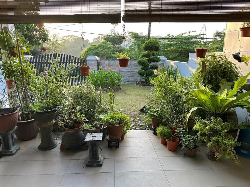 2-storey Terraced House for Sale in Taman Kolam Air (Johor Bahru) - Kho Jit Keau - Garden - PropertyGuru.com.my