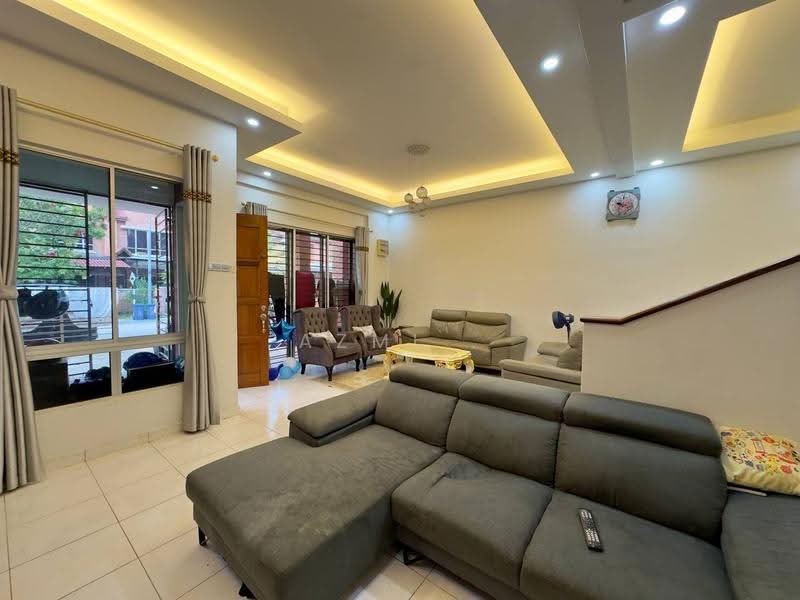 2-storey Terraced House for Sale in Alam Budiman (Shah Alam) - Azmi . - PropertyGuru.com.my