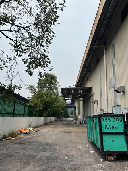 Factory for Sale in Seksyen 26, HICOM Industrial Estate (Shah Alam) - Heylen Kwang - Exterior - PropertyGuru.com.my