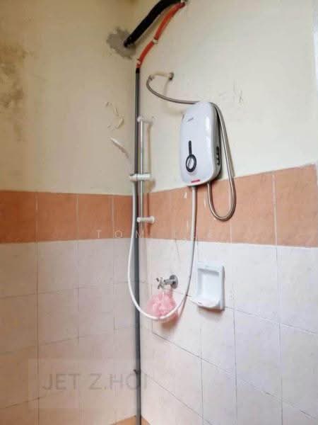 Apartment for Sale at Vista Indah Putra - Tom Lee - Bathroom - PropertyGuru.com.my