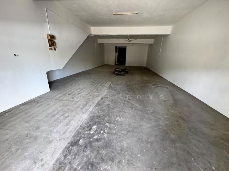 Spacious floor area