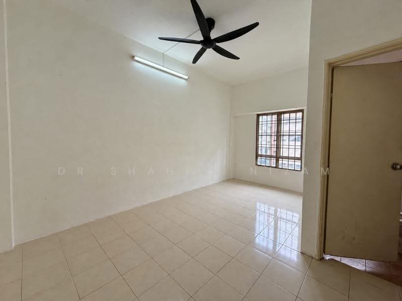 Rumah Flat untuk Dijual di Dataran Otomobil - Dr Shahril Nizam - Interior - PropertyGuru.com.my