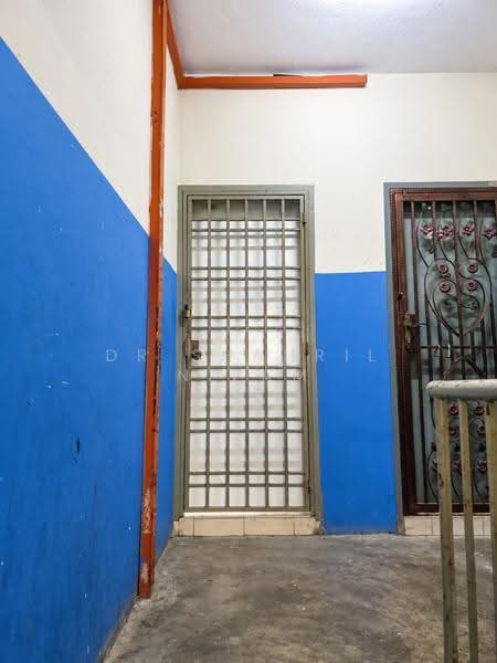 Rumah Flat untuk Dijual di Dataran Otomobil - Dr Shahril Nizam - Entrance - PropertyGuru.com.my